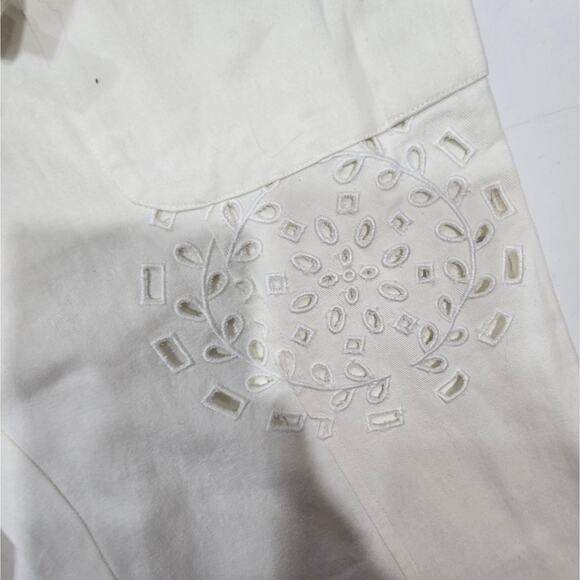 Tularosa Valentina Embroidered Pants in White - Picture 6 of 15